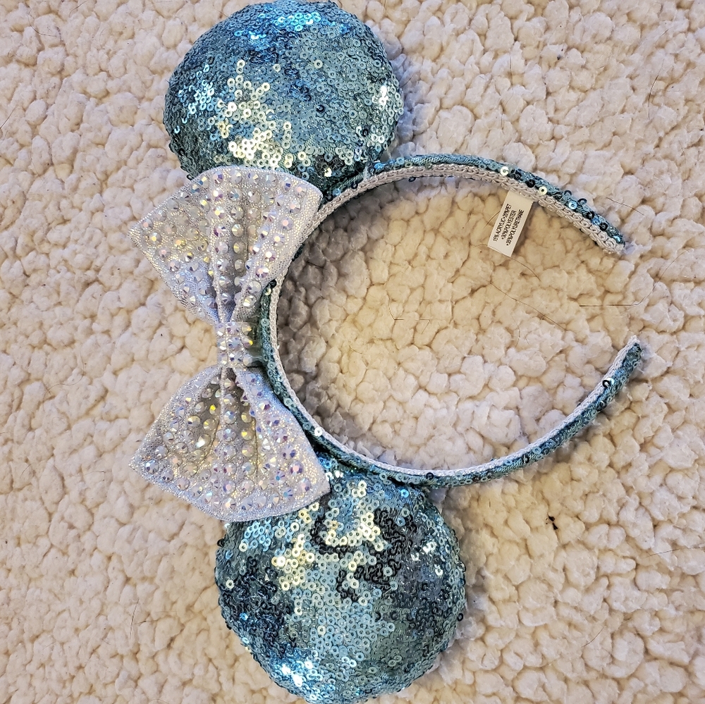 Beautiful blue sparkle mini mouse ears